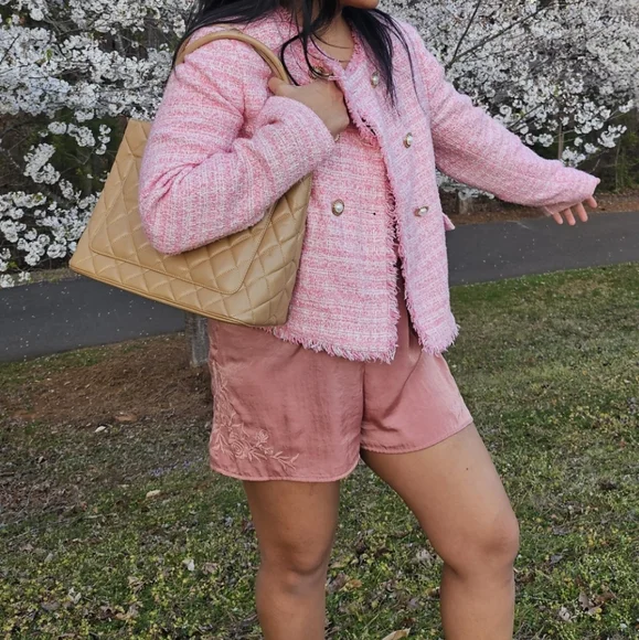 CHANEL Beige Quilted Tote MEDALLION Bag - Picture 13 of 13